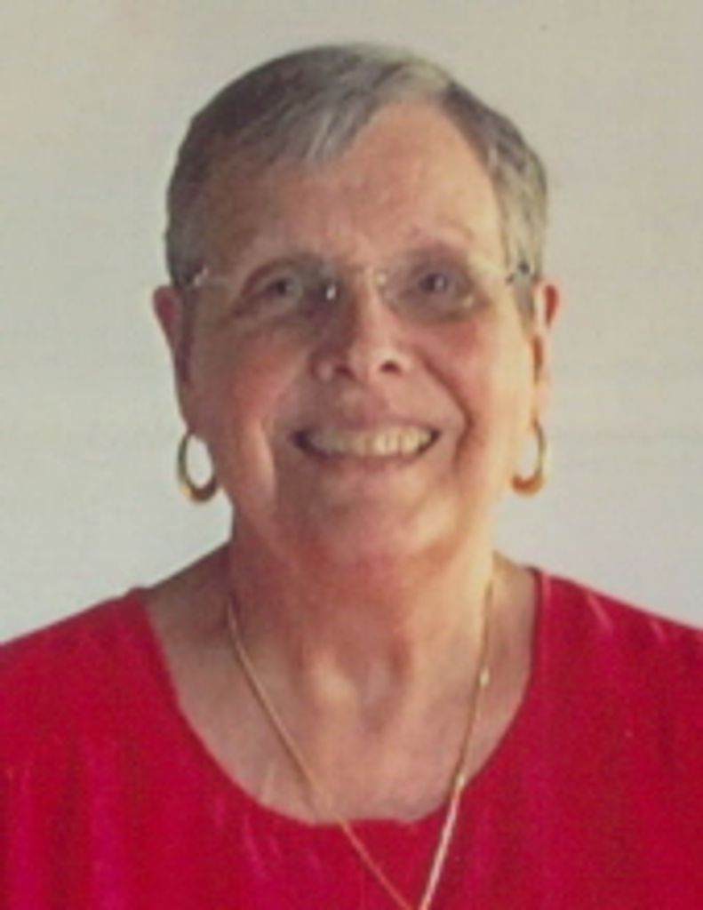 Roberta  Lee Blust
