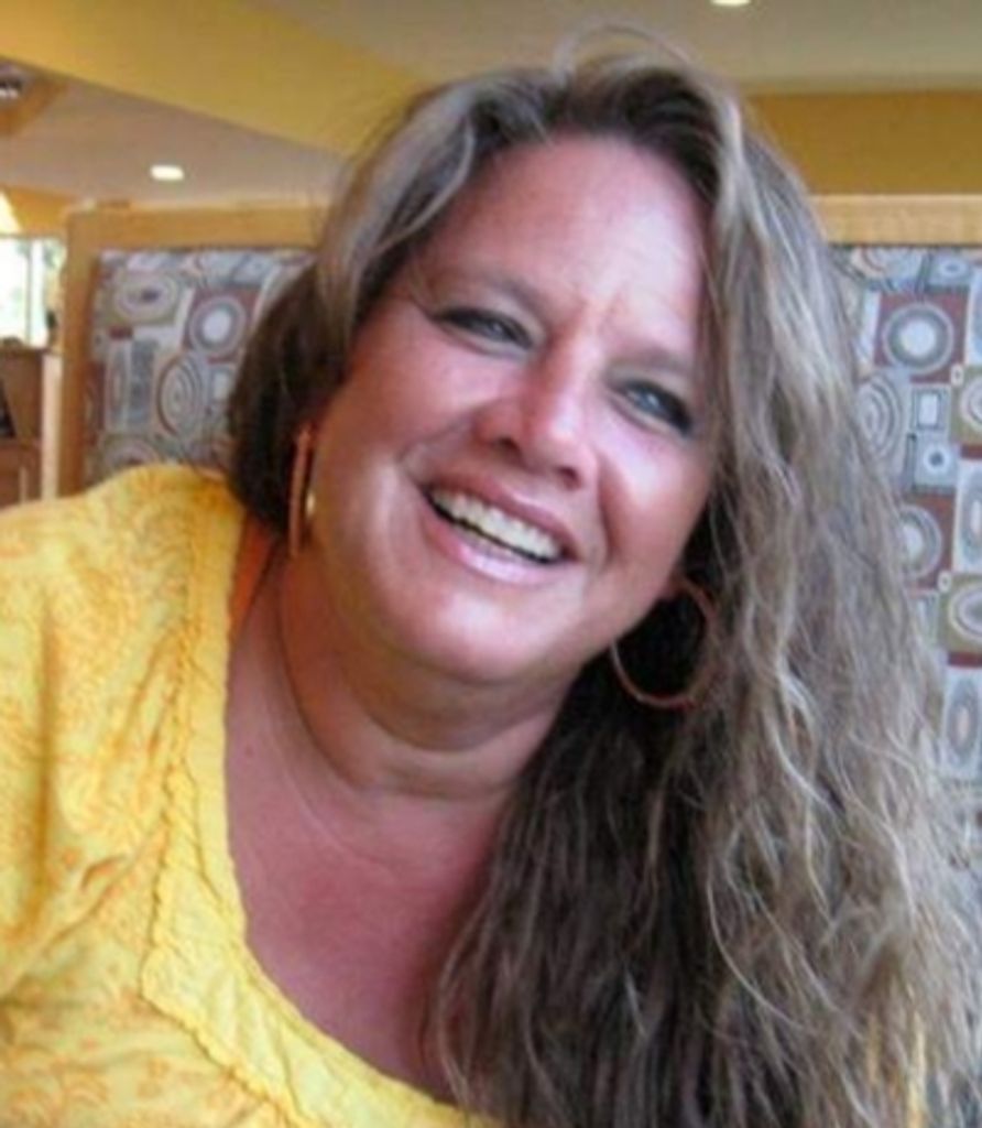 Suzanne E. Bradford Profile Photo