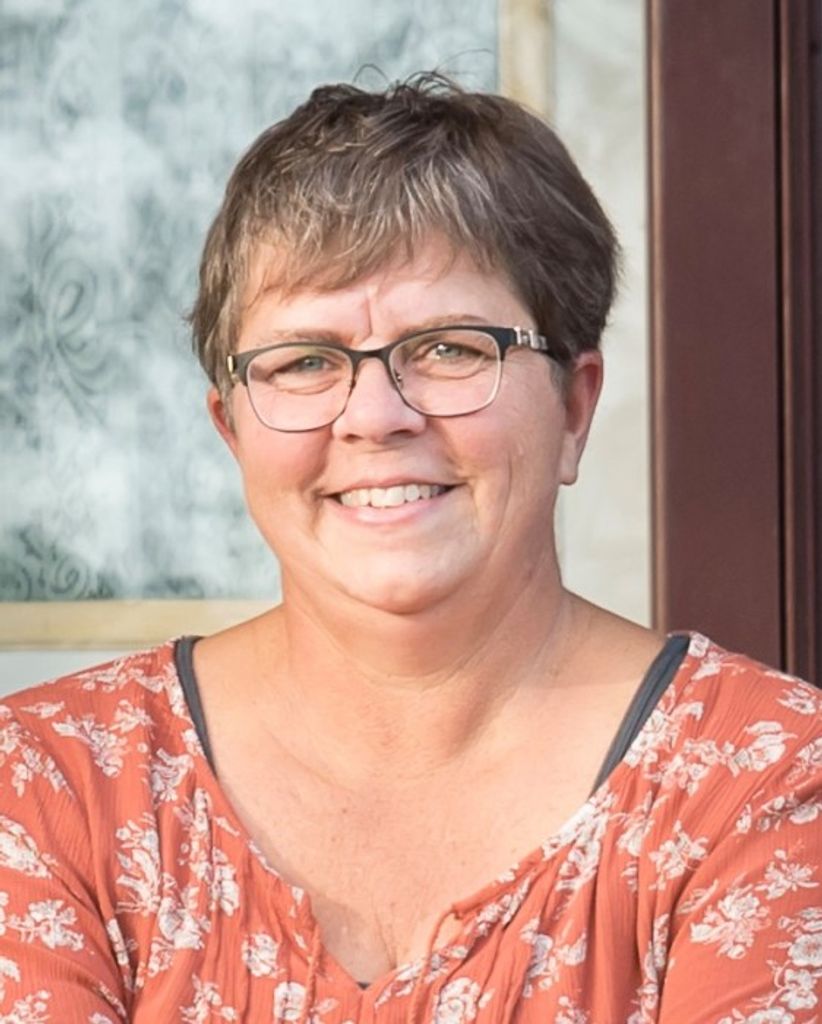 Laura (Nobbe)  Bean Profile Photo