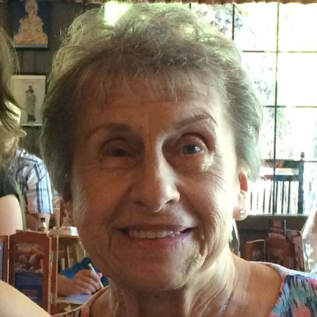 Julia C. (Kolosewicz) Kellogg Profile Photo