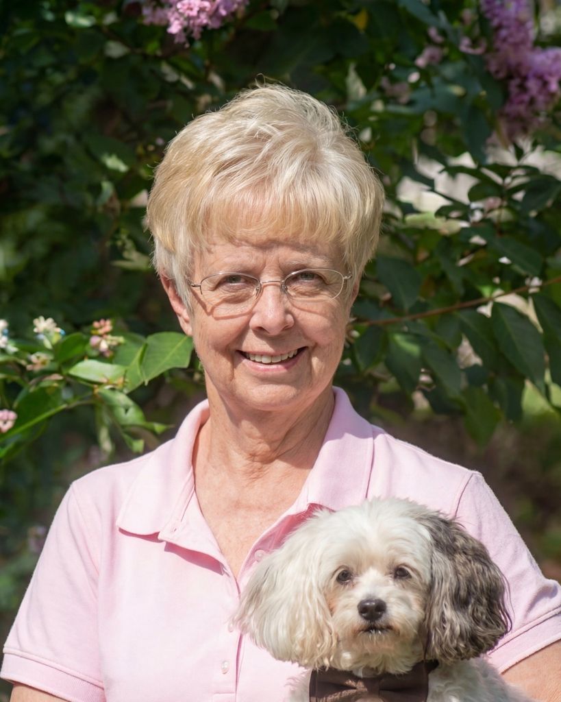 Dolores Vanden Bosch Profile Photo