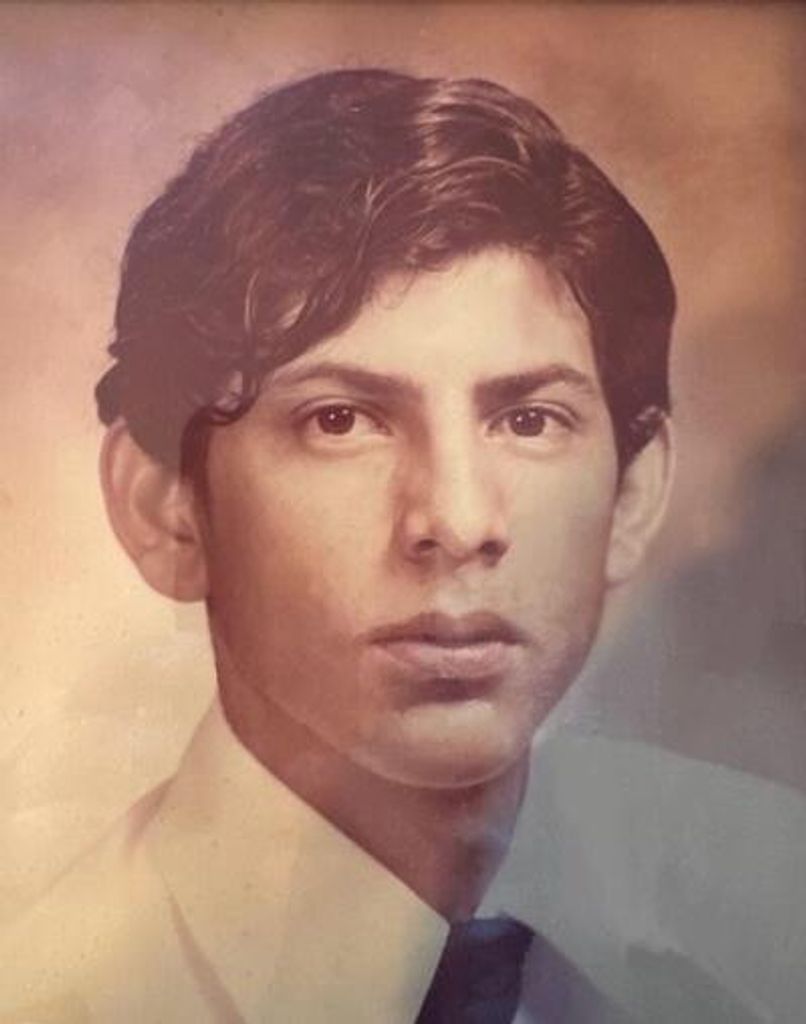 Ricardo (Richard) Gonzalez Profile Photo