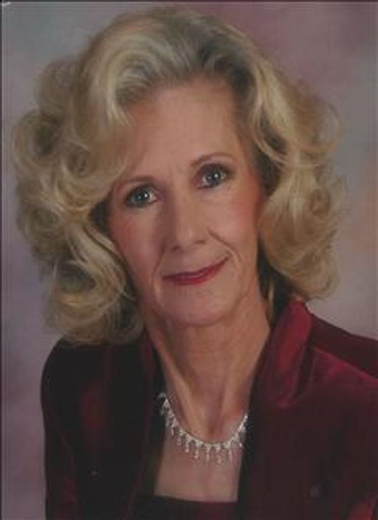 Elaine Walls