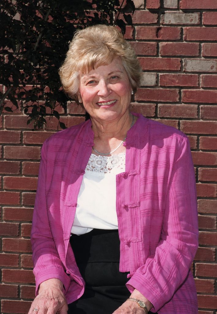 Beth Marie Peterson Profile Photo