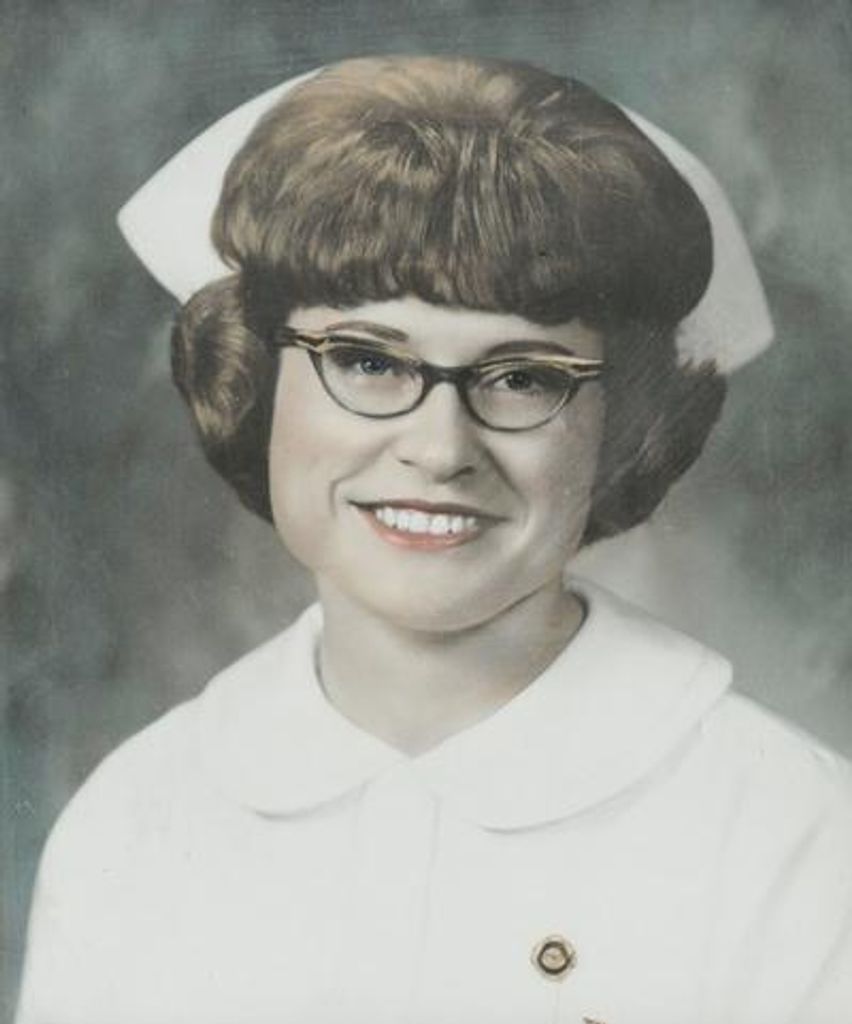 Loretta I. Descombaz