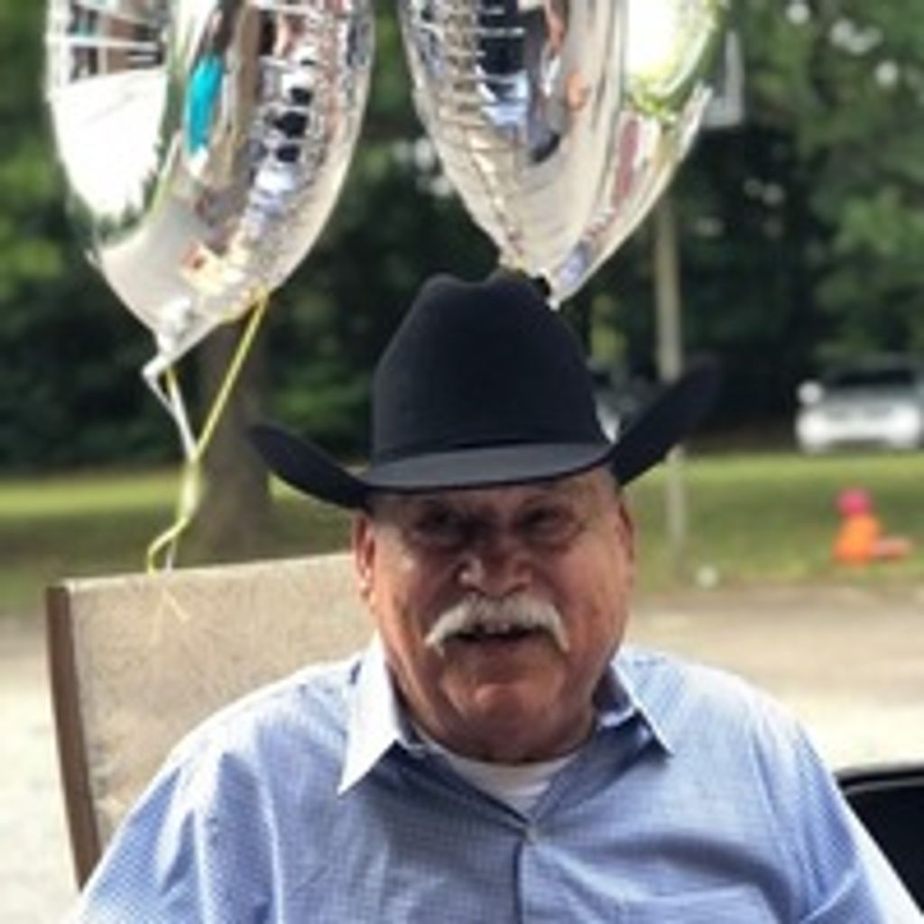 Miguel Hernandez Profile Photo
