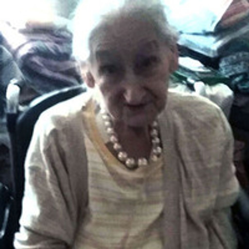 Shirley Anne Lowe Carr