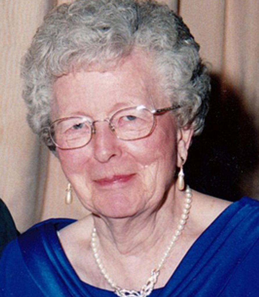 Isobel  Lillian (Brook)  Hesse Profile Photo
