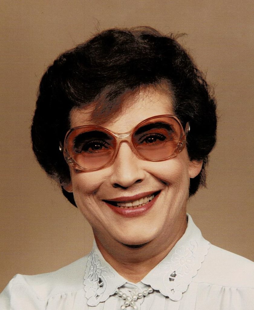 Lou Anna Manuel Doucet