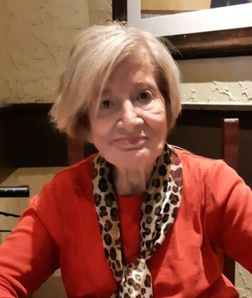 Betty Coniaris Profile Photo