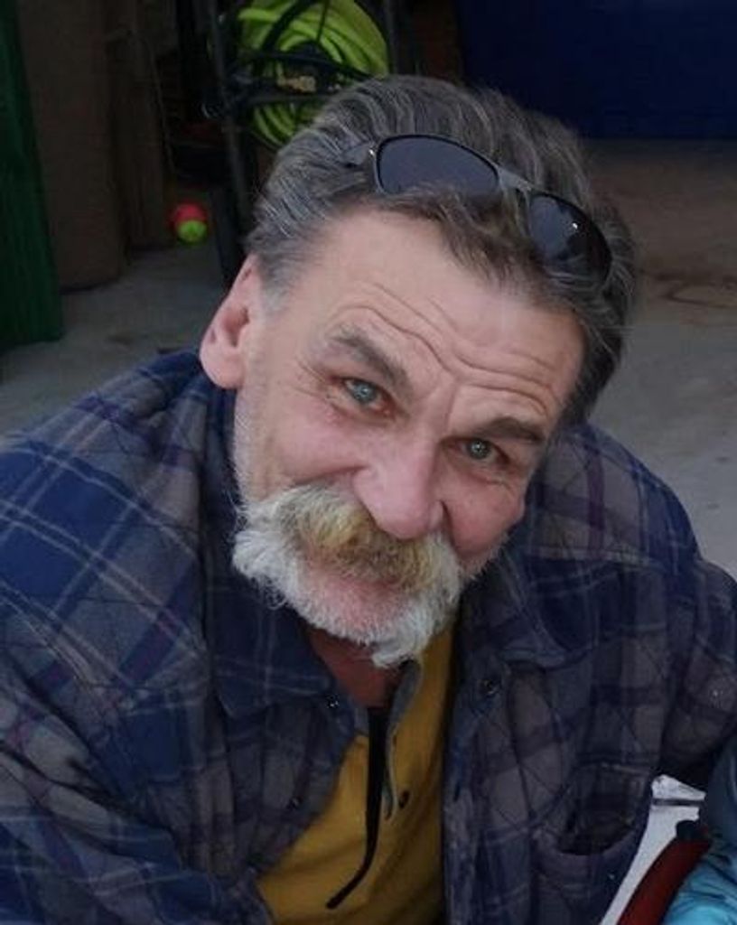 Robert Bobby Esparza Profile Photo