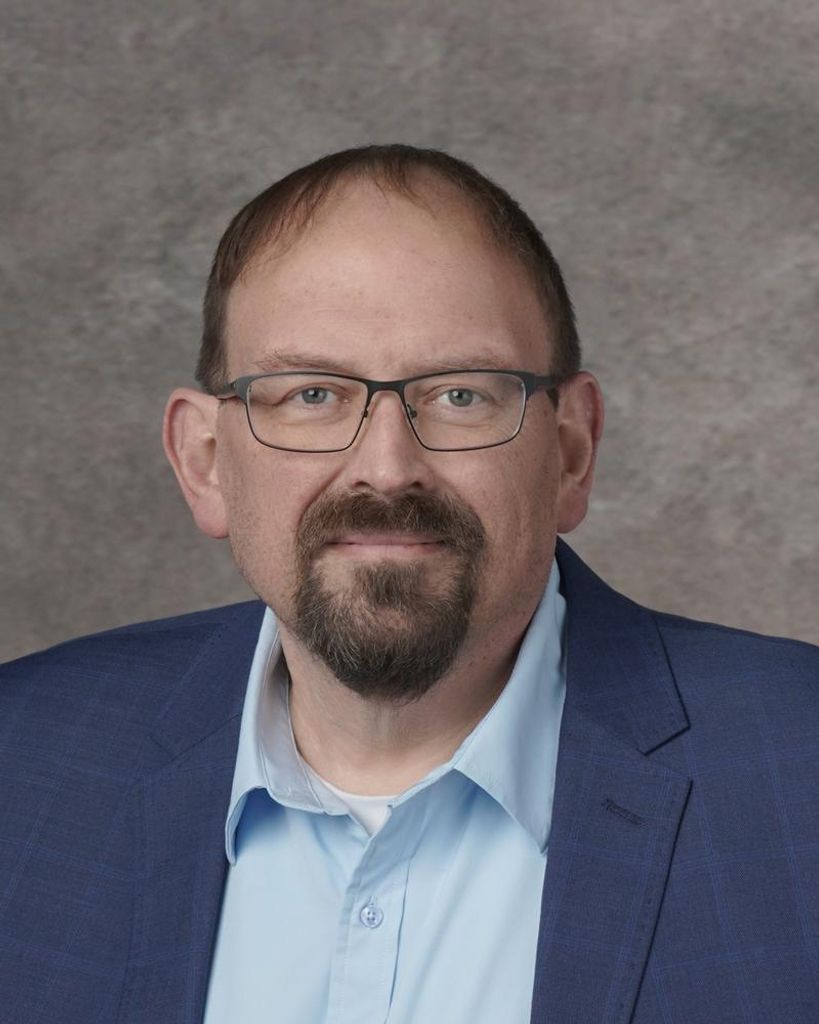 Mike Ross Profile Photo