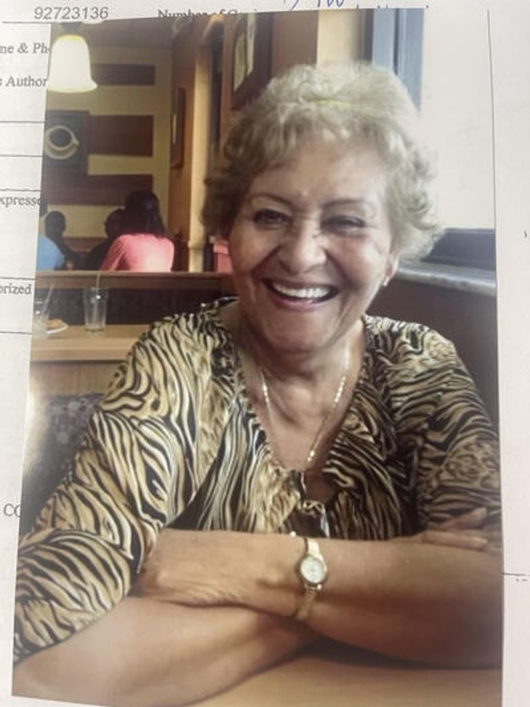 Celeste Luna Zapata Profile Photo