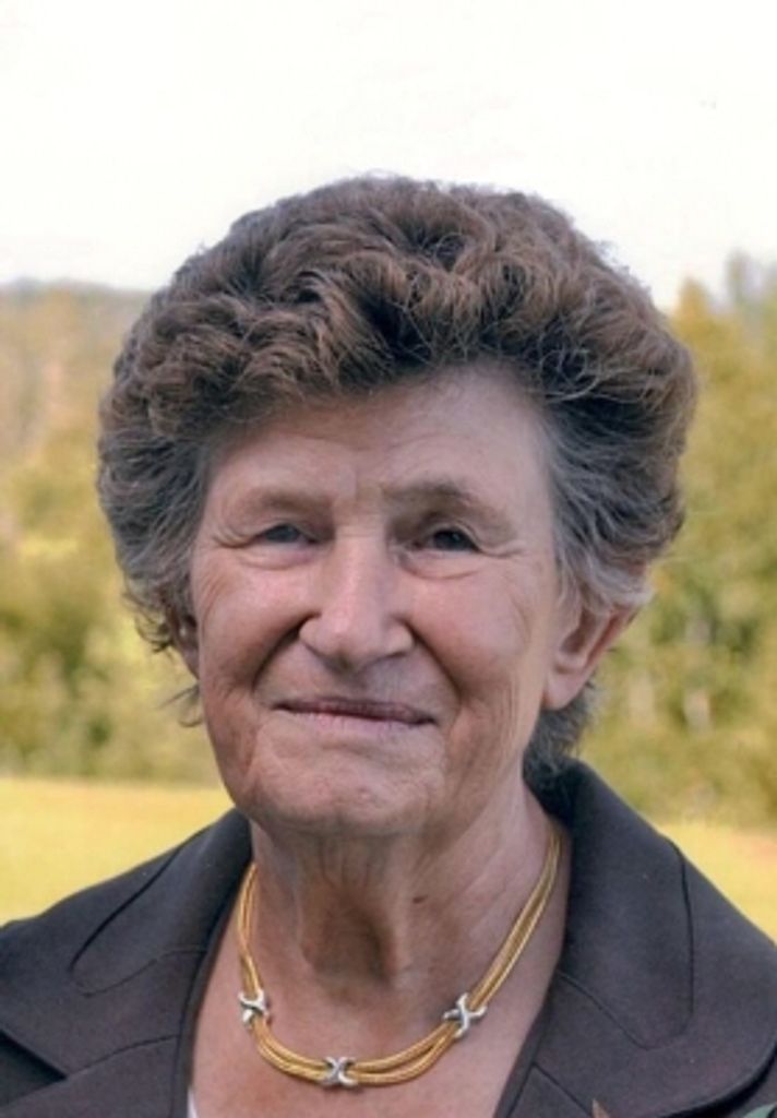 Karen M Coners