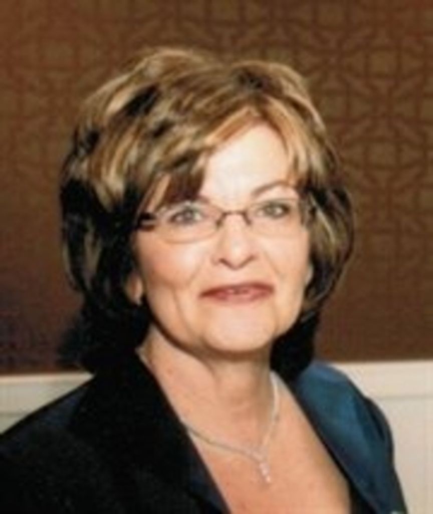 Theresa C Hansen
