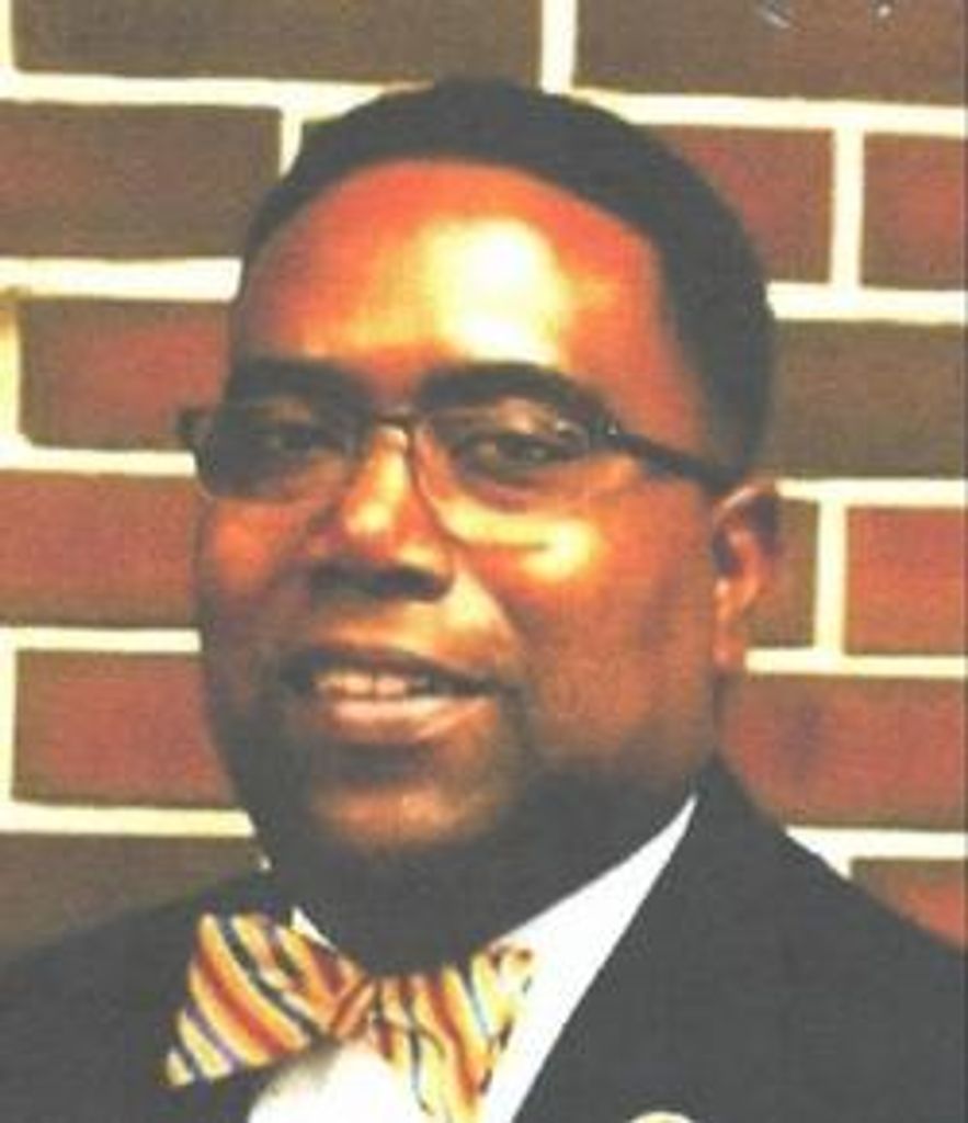 Mr. Dwayne Grey