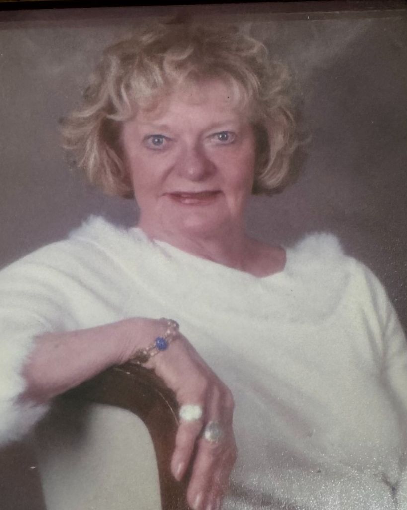 Mary Verna (Collette) Regan Profile Photo