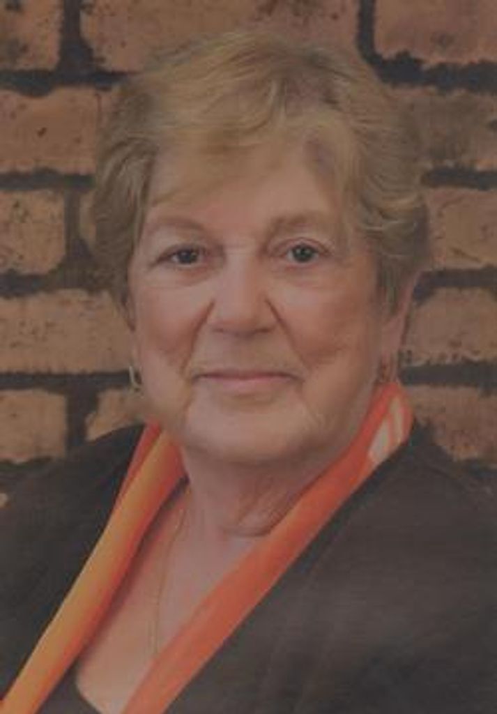 Evelyn "Bootsie" Lowe Profile Photo