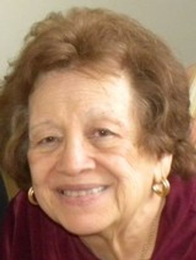 Angela Nichols Profile Photo