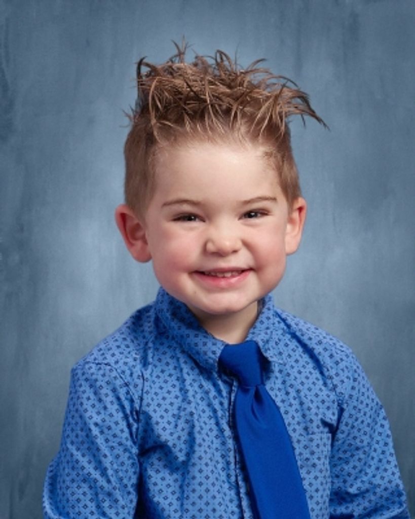 Dylan Ashton Ellis Profile Photo