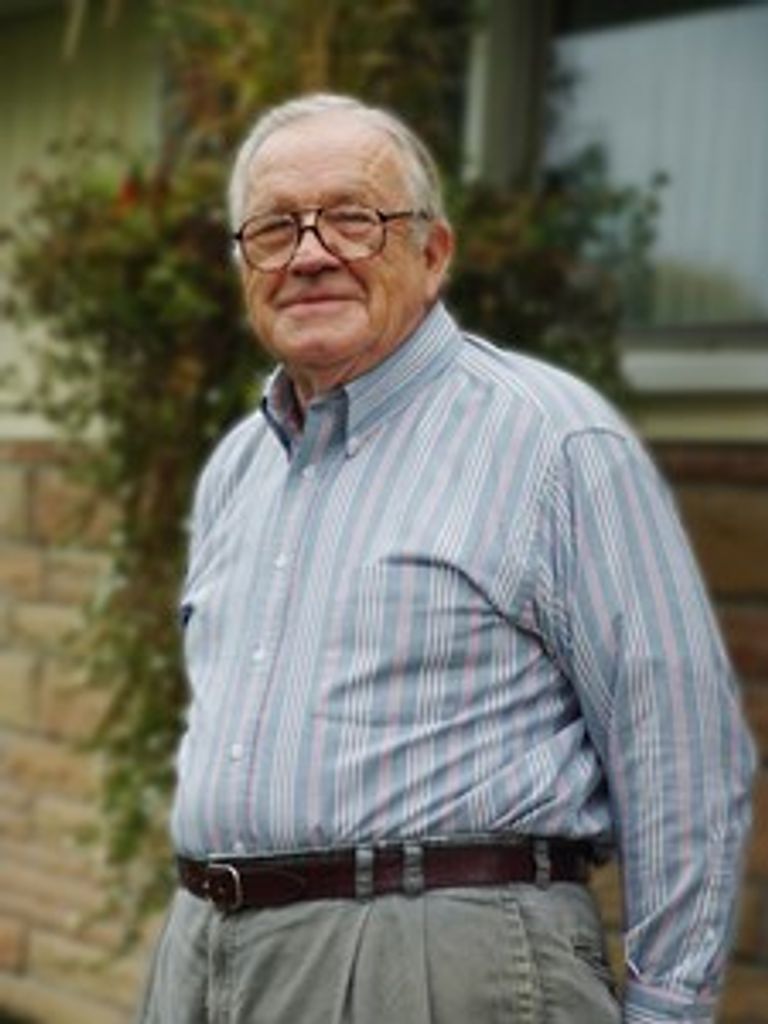 Warren C. Gifford Profile Photo