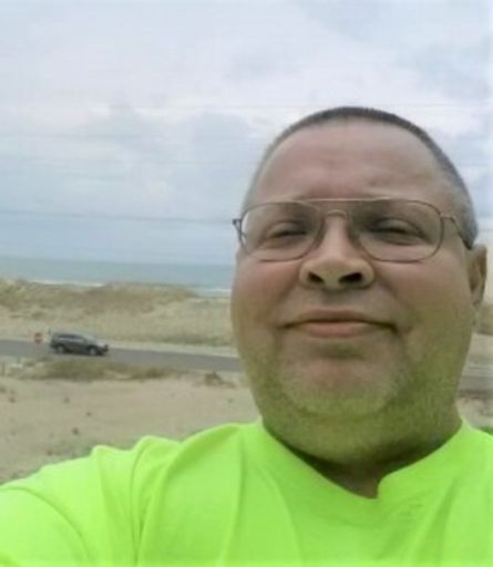 Bret Haliday Oyler Profile Photo