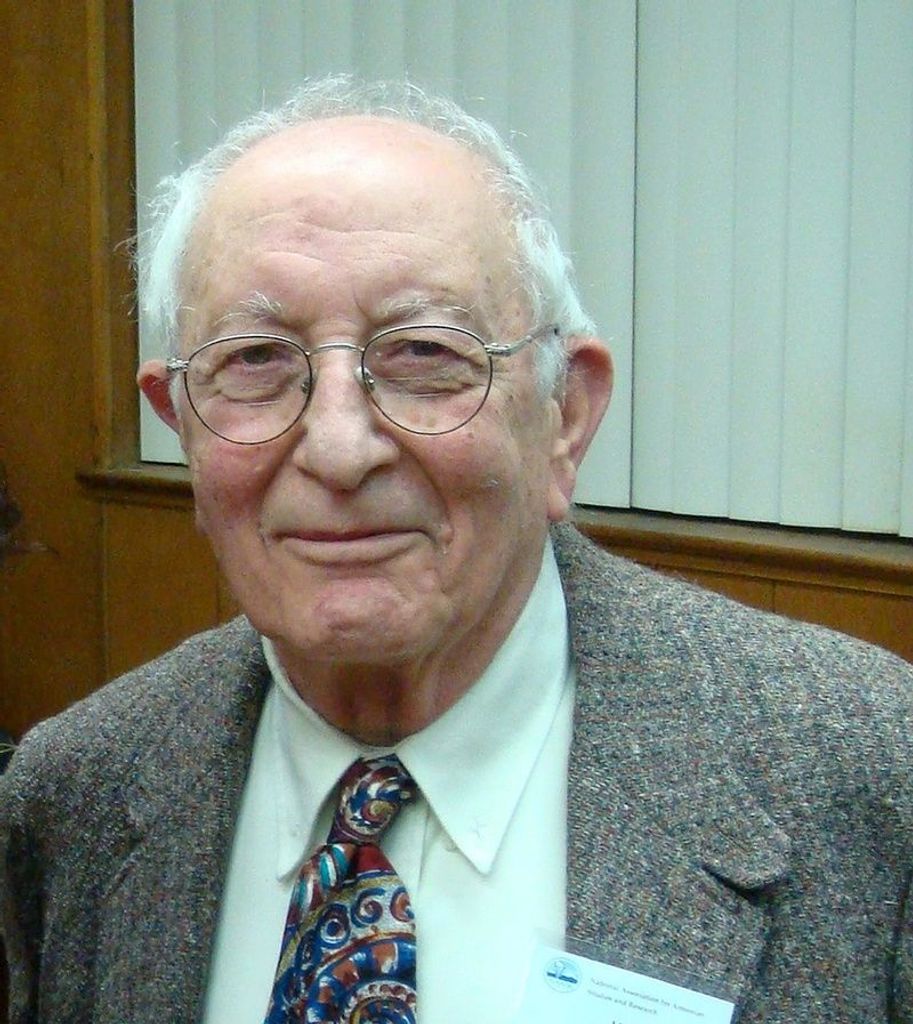 Van Mihrean Aroian Profile Photo