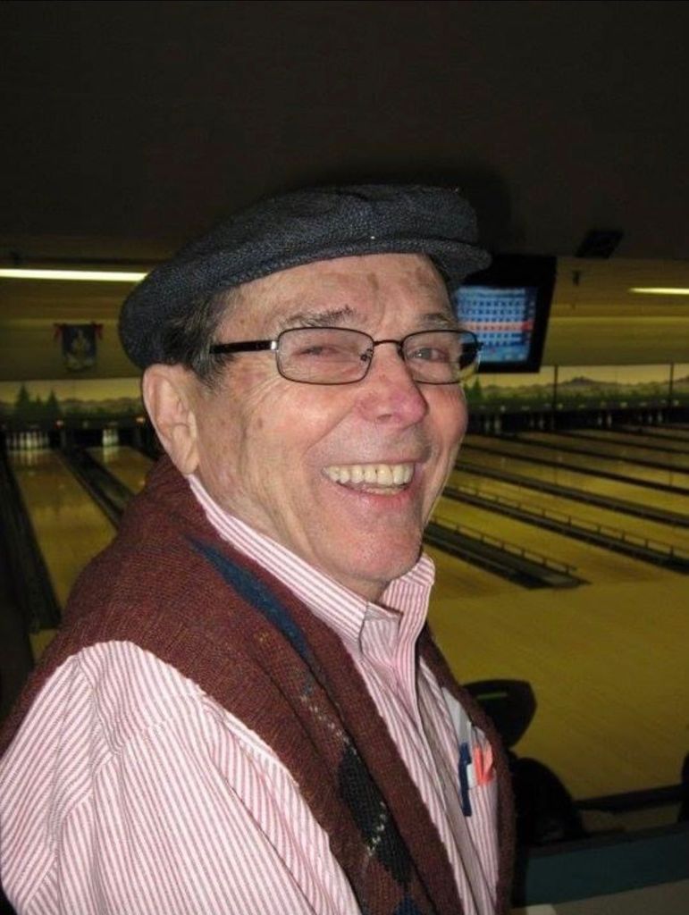 Linus J. Macke Profile Photo