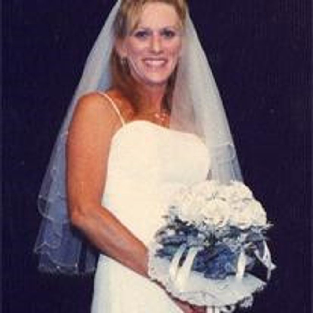 Carol Lynn Salles