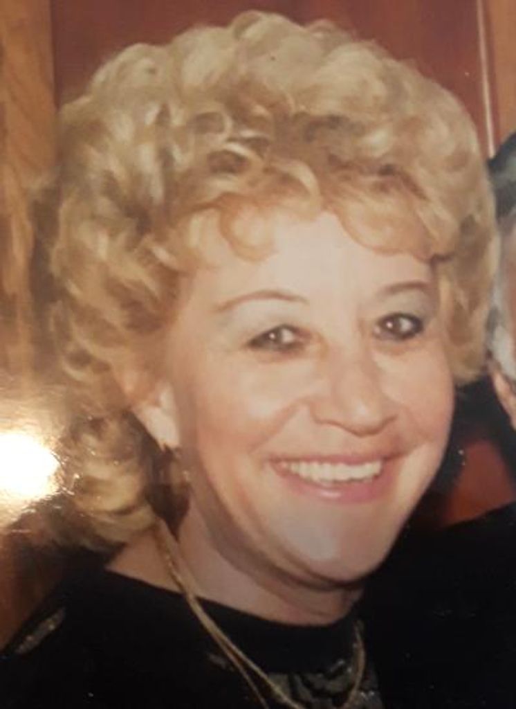 Anna M. (Rossi)  D'Arezzo