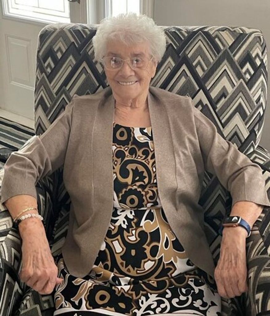Levina Mary Pope Profile Photo