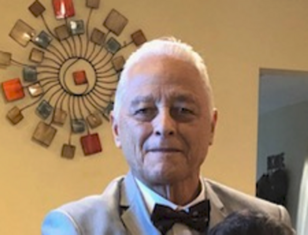 Jose Linares Profile Photo