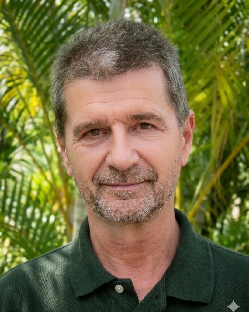 Mark Bennett Profile Photo