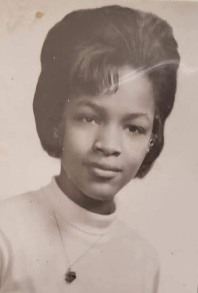Phyllis Fields