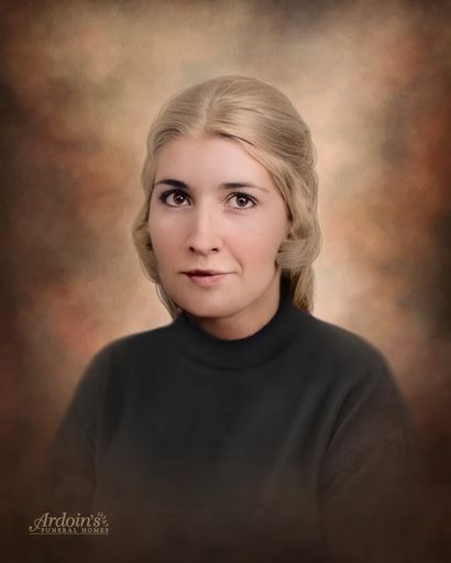 Evelyn McNeil Holt's obituary image