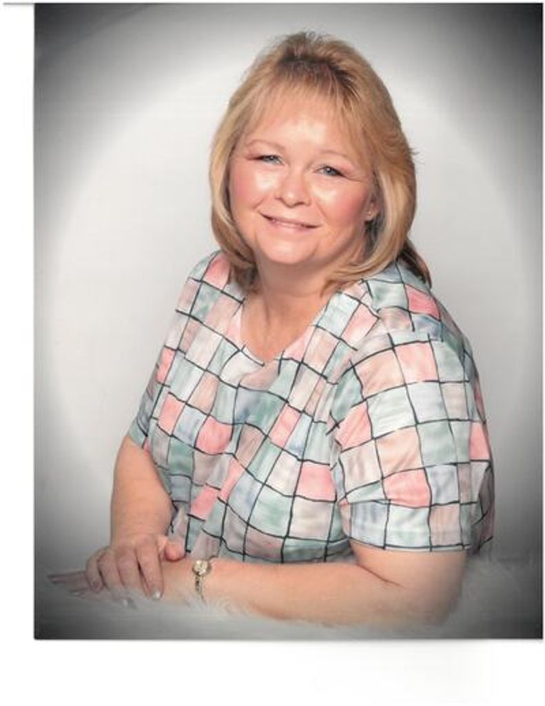 Venus "Sue" Deann Roberts Profile Photo