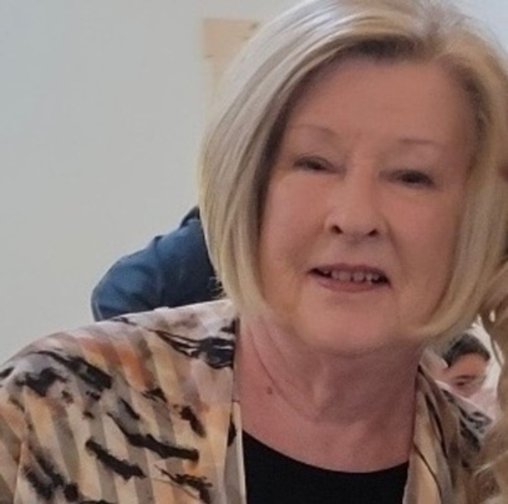 Glenda Elizabeth Ellis