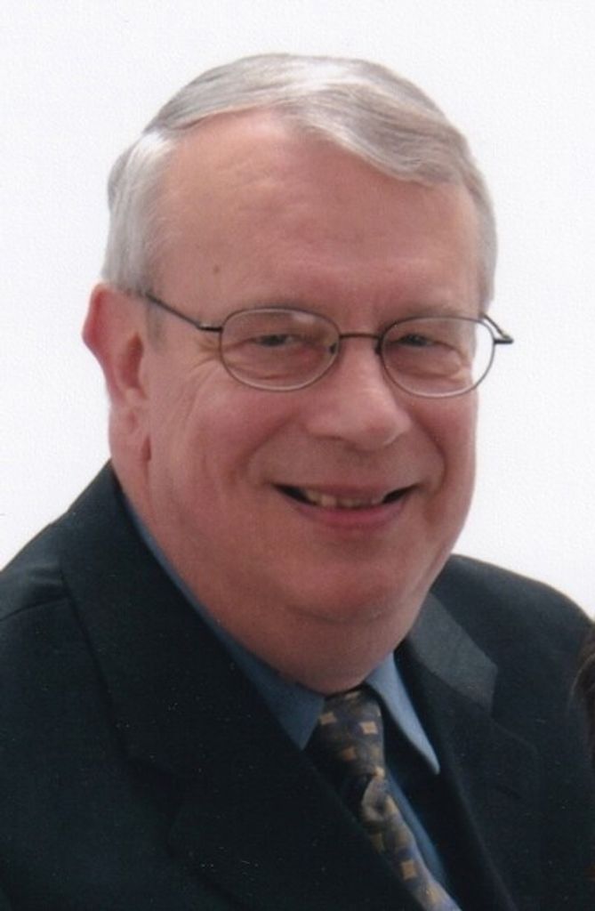 Michael "Mike" Paul Brukwicki Profile Photo