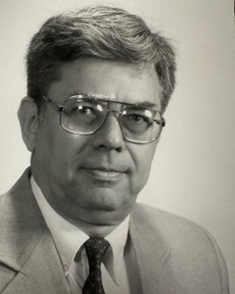 Roland Lee May Profile Photo