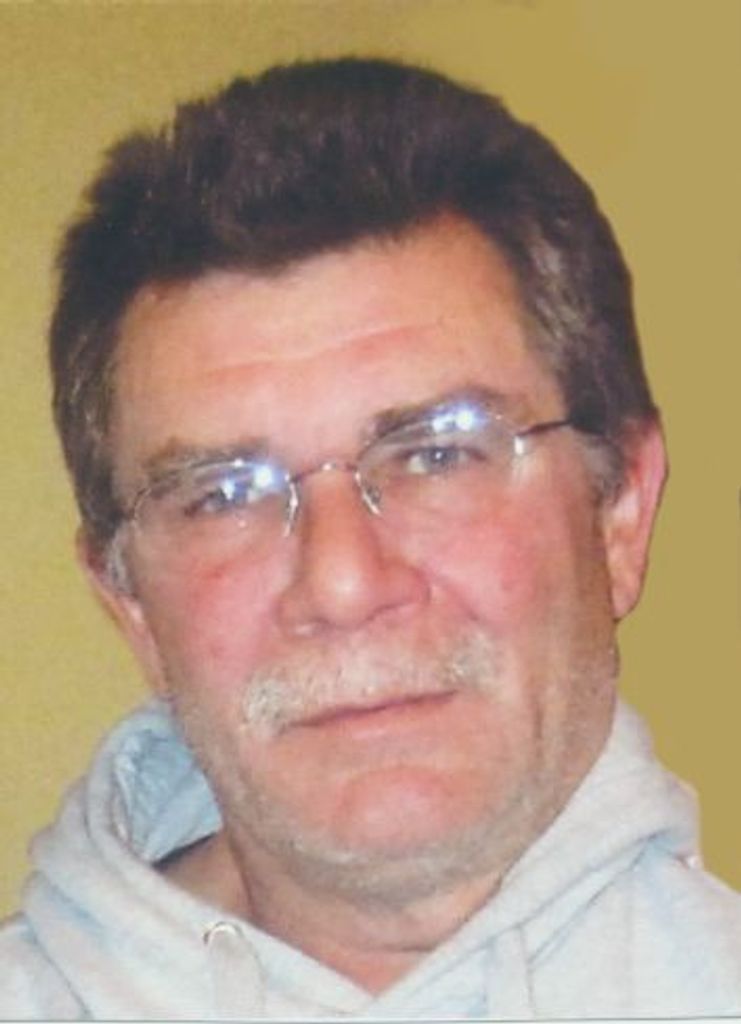 Dick F. Welhouse