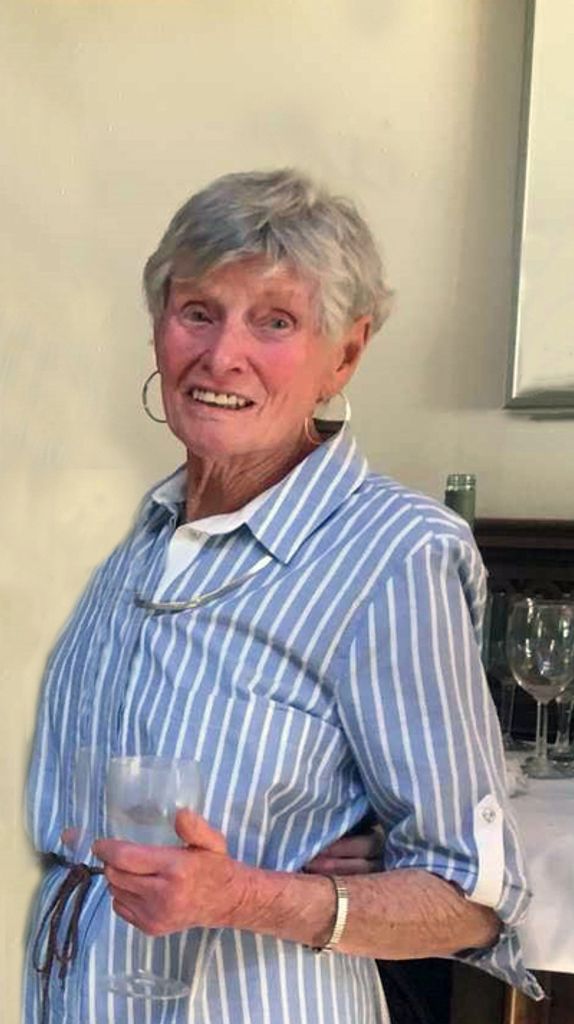 Elizabeth Rosalind Hughes Profile Photo