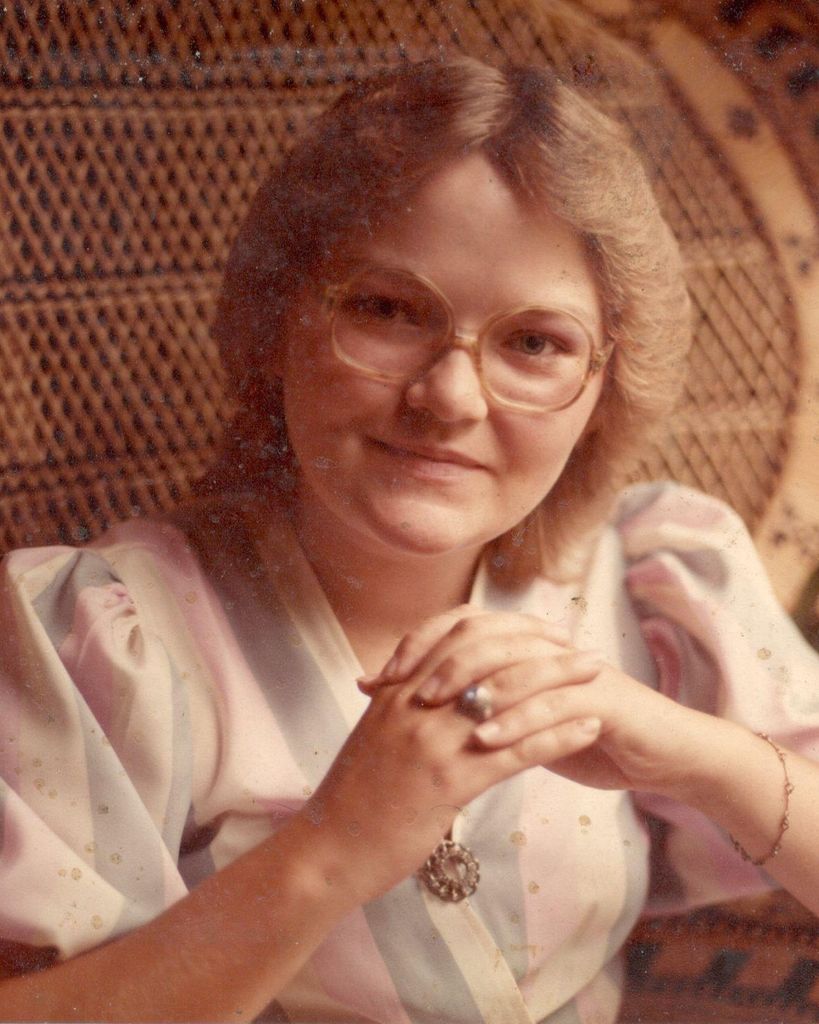 Helen Harrison Profile Photo