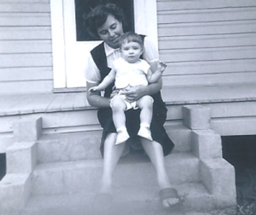 Carolyn Sue Barrow photo gallery thumbnail 18 of 41