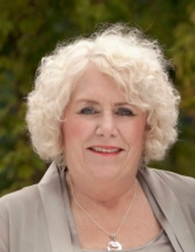 Laura Manis Profile Photo