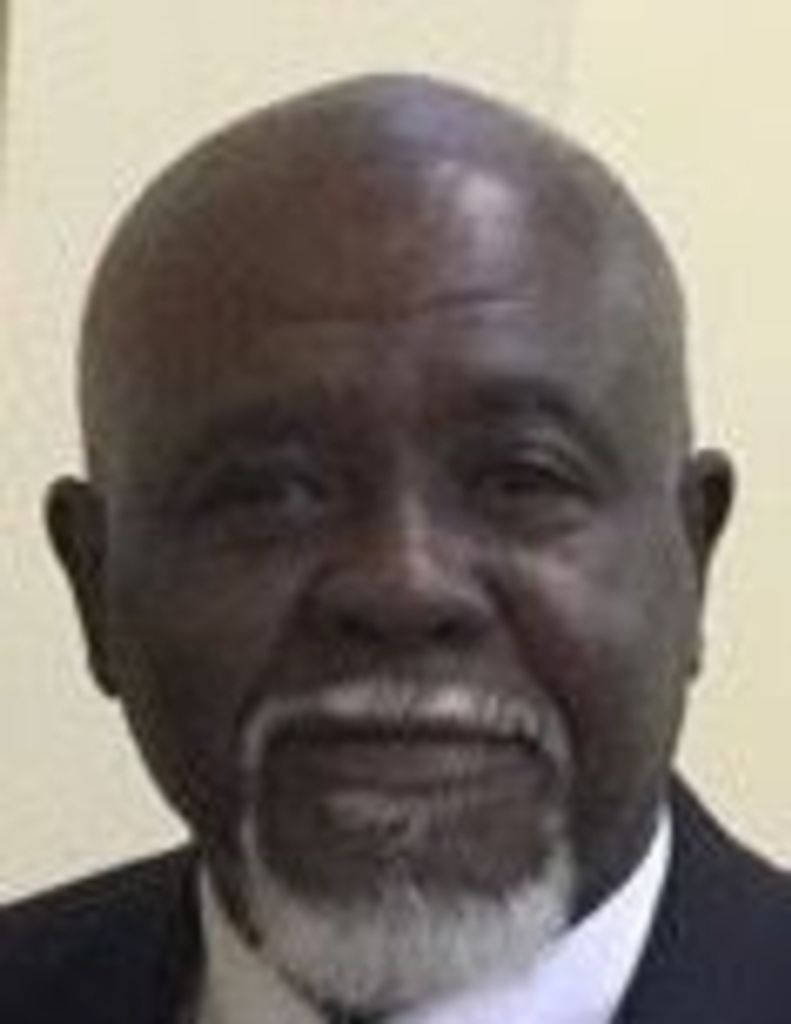 Robert Russelles Perry, Jr.