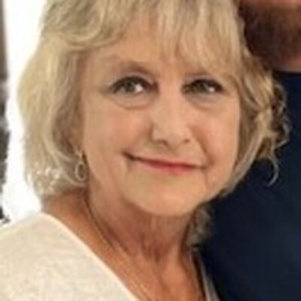 Lorrie Bryson Profile Photo