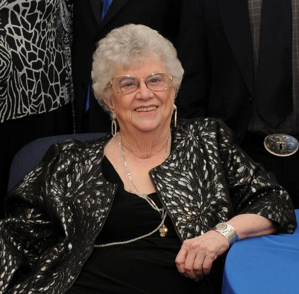 Gloria Donna Locke Main