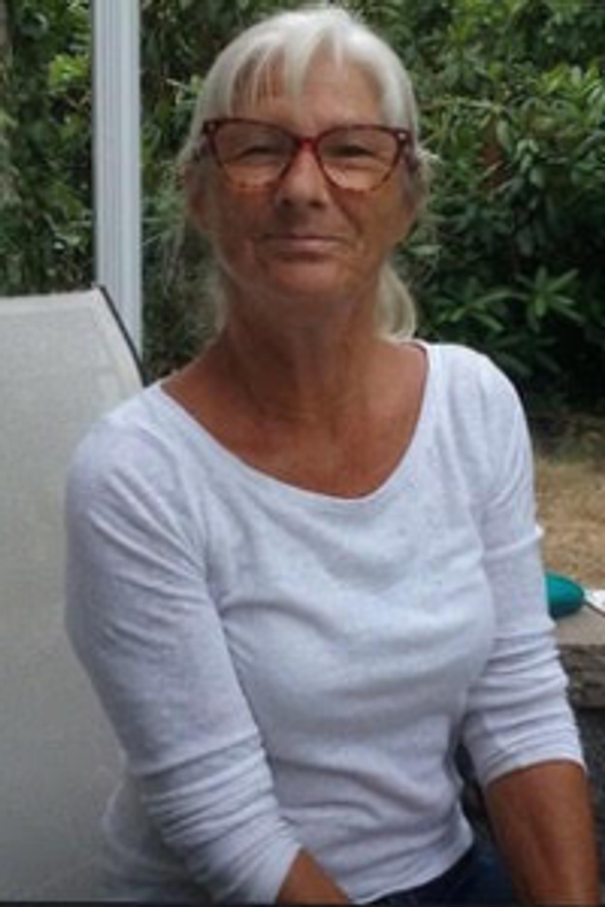 Debra Long