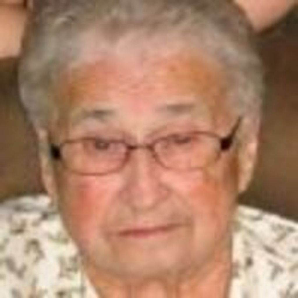 Marcella M Barcomb
