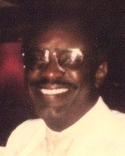 Rolando Roberts's obituary image